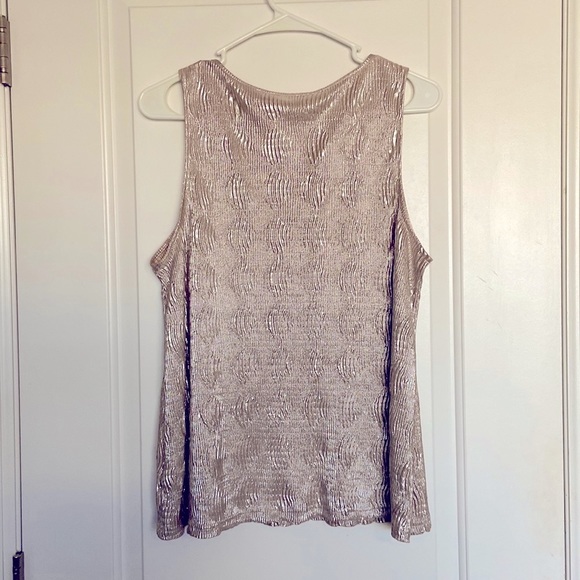 Jack by BB Dakota gold metallic tank top sleeveless blouse size S - Picture 3 of 7